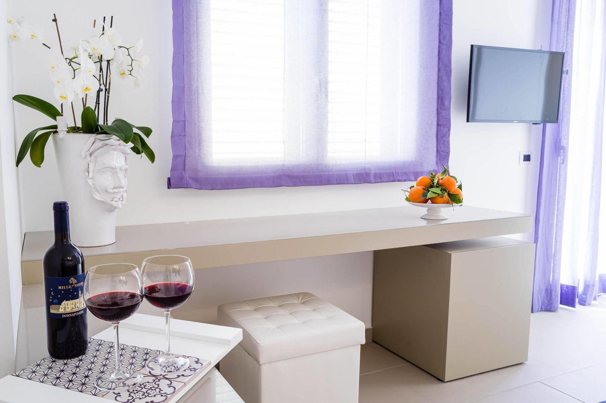 Sciccosa Guest House Таорміна Екстер'єр фото